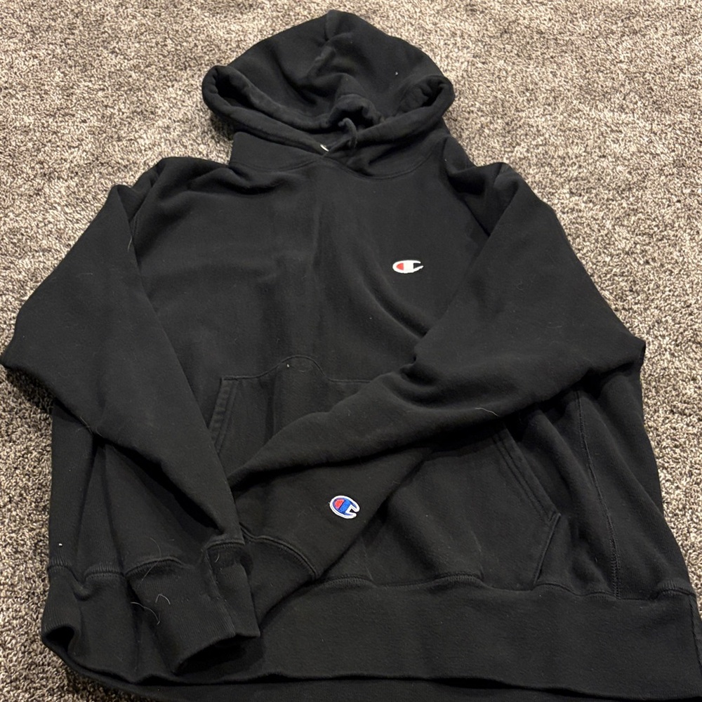 Champion Men's Black Pullover Hoodie